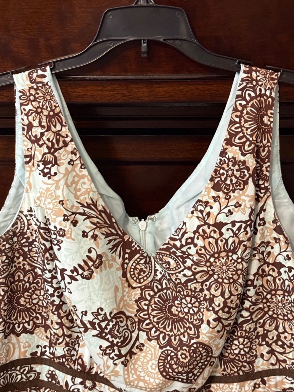 Floral Sleeveless Dress - Brown and Cream - Picture 2 of 4